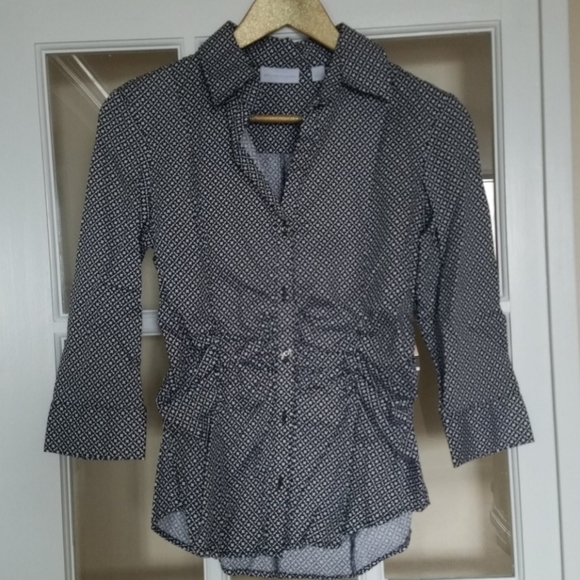 Breezy Blouse - Picture 1 of 4